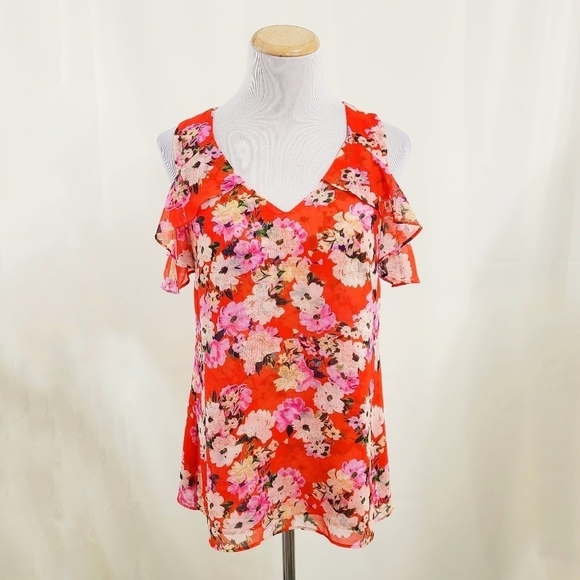 Cabi 5352 Lush floral blouse red cold shoulder - Picture 1 of 6